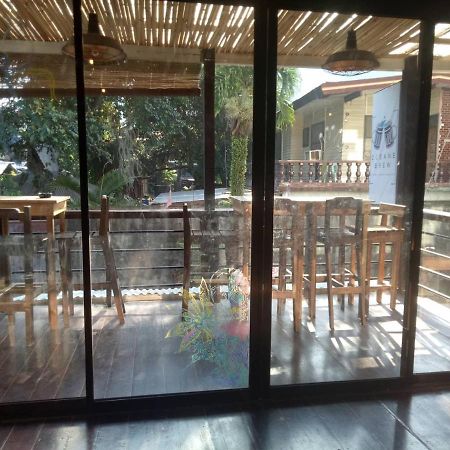 Laule'A Hostel El Nido Kültér fotó